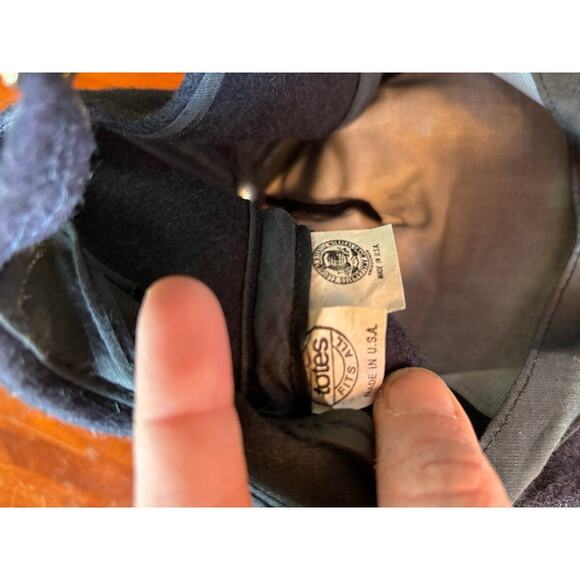 80s Wool Totes hat cap vintage adjustable navy blue dad hat insignia and in EUC - Picture 4 of 4